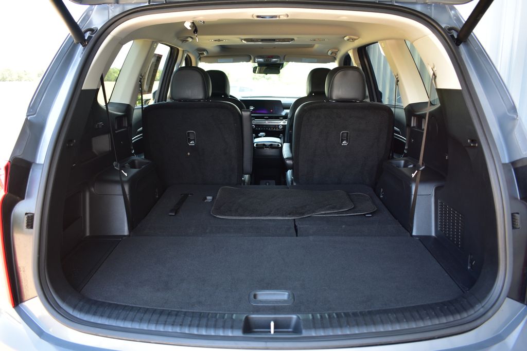 2025 Kia Telluride S - Photo 29