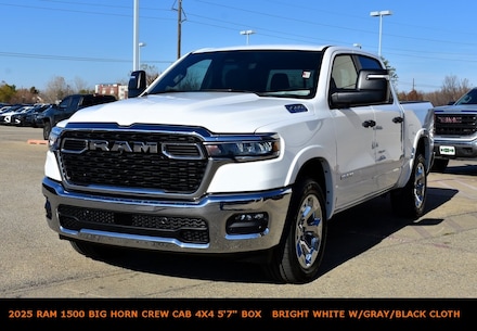 2025 Ram 1500 BIG HORN CREW CAB 4X4 5'7 BOX Pickup