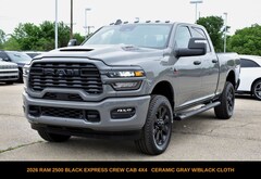 2026 Ram 2500 BLACK EXPRESS CREW CAB 4X4 6'4 BOX Pickup