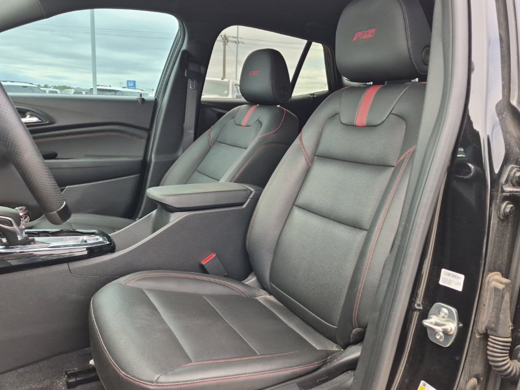 2025 Chevrolet Trax RS - Photo 10