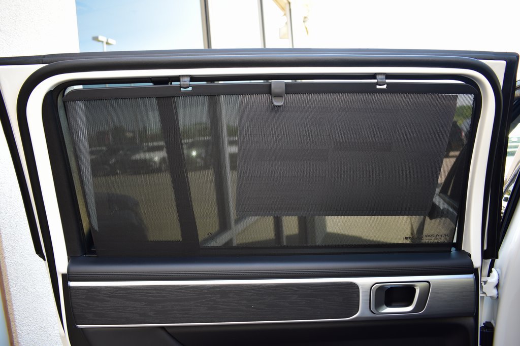 2025 Hyundai Santa Fe Limited - Photo 22