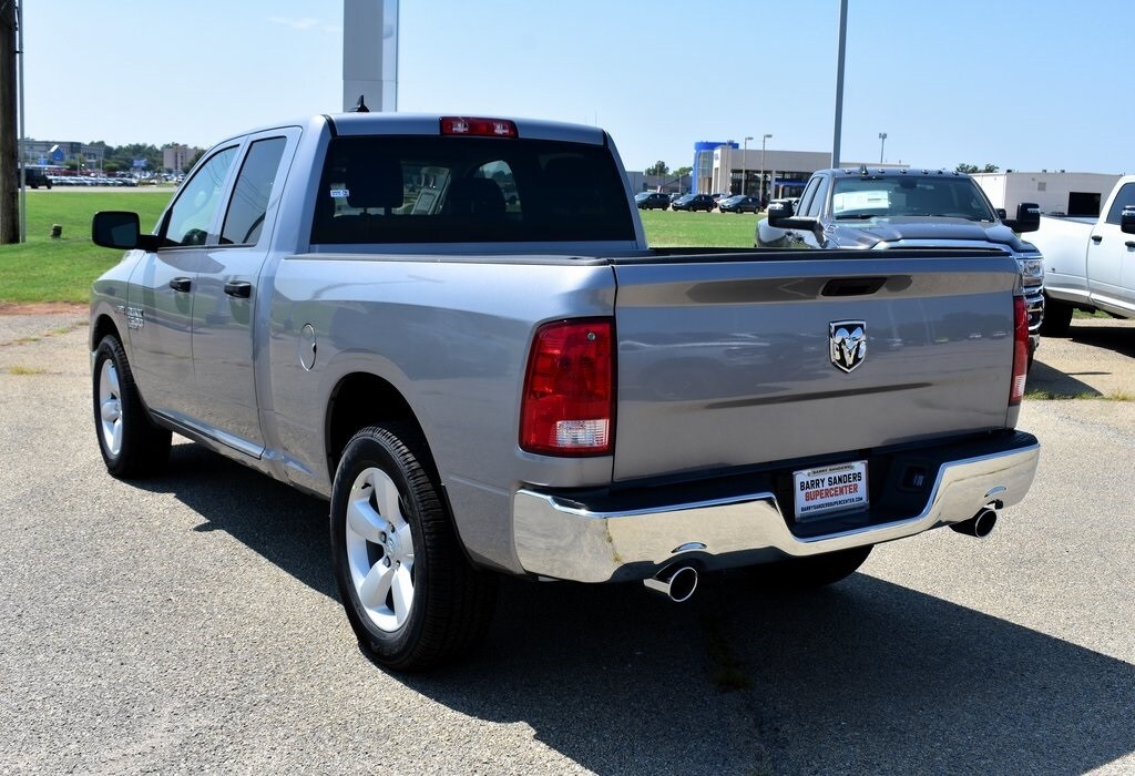 2024 Ram 1500 Classic Tradesman photo 4