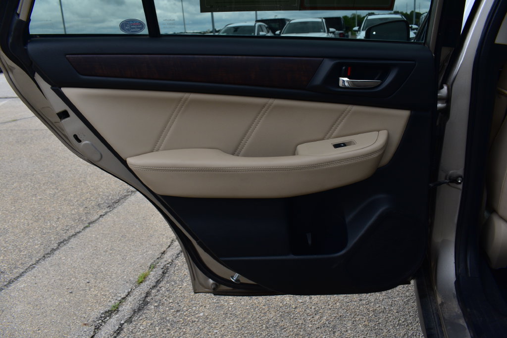 2019 Subaru Outback Limited - Photo 21