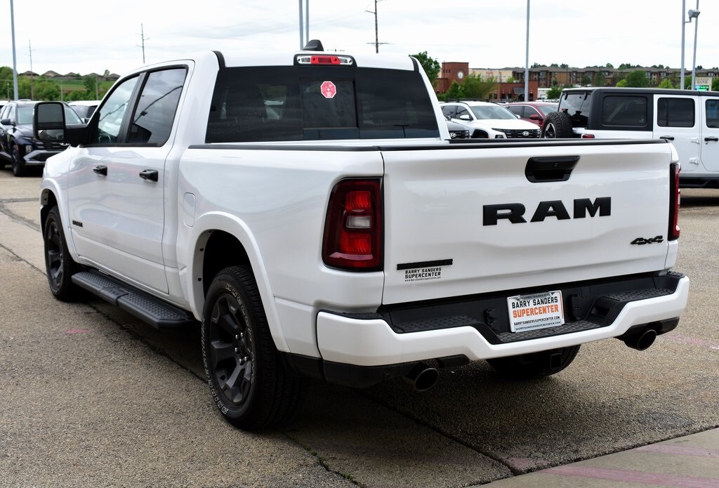 2025 Ram 1500 Big Horn photo 4