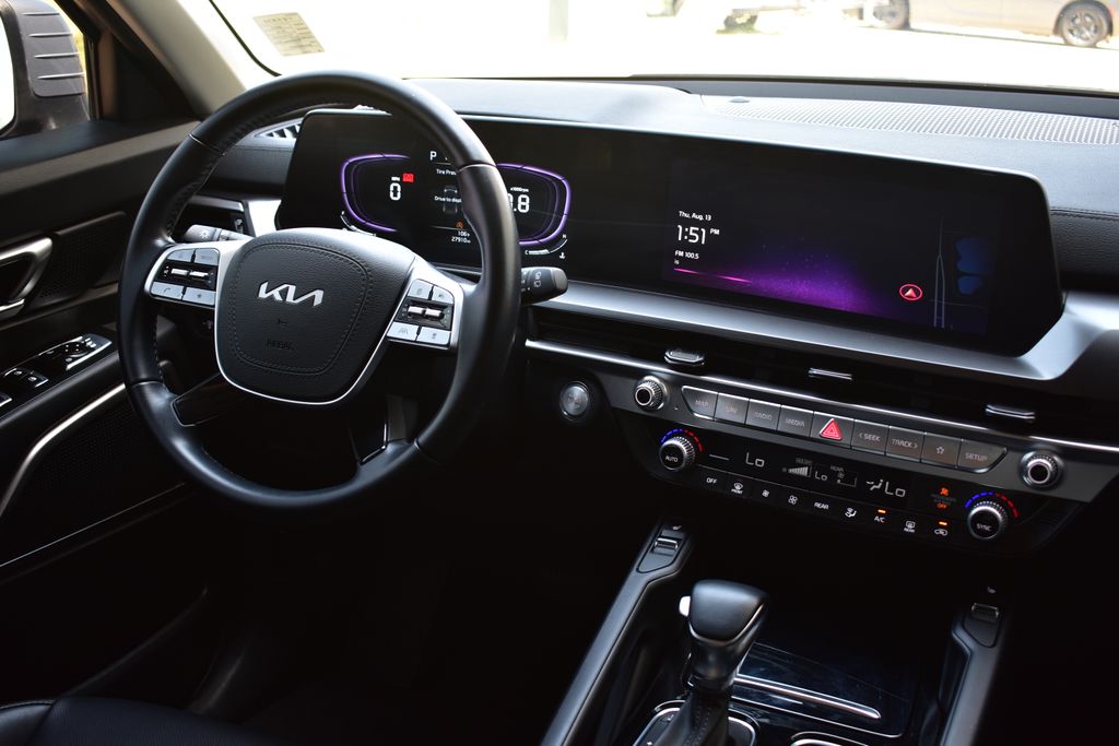 2025 Kia Telluride S - Photo 36