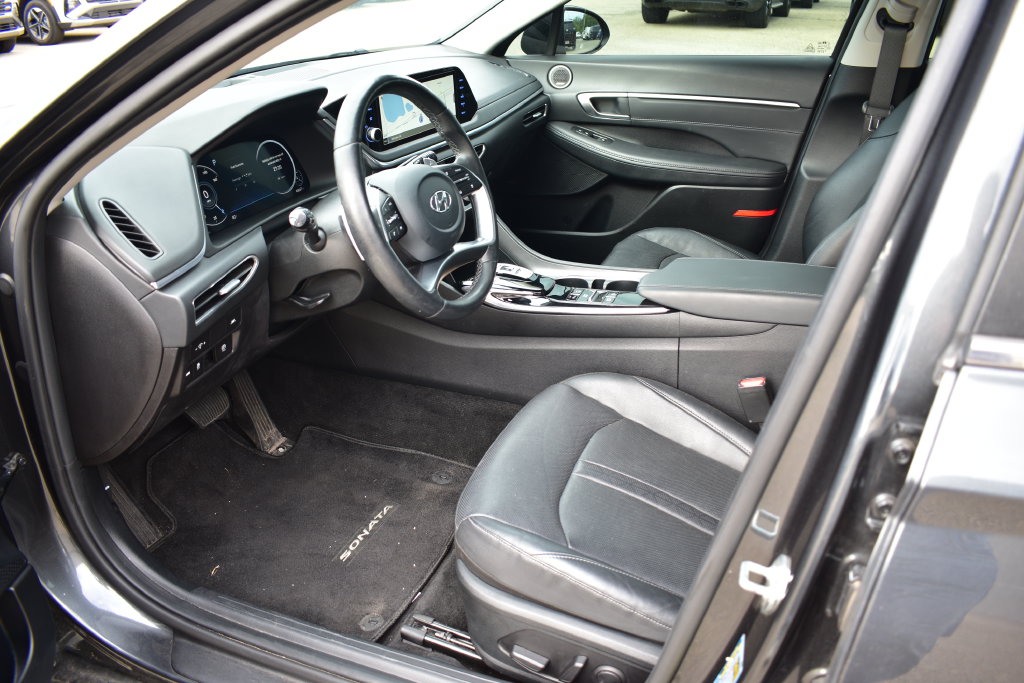 2022 Hyundai Sonata Limited - Photo 16