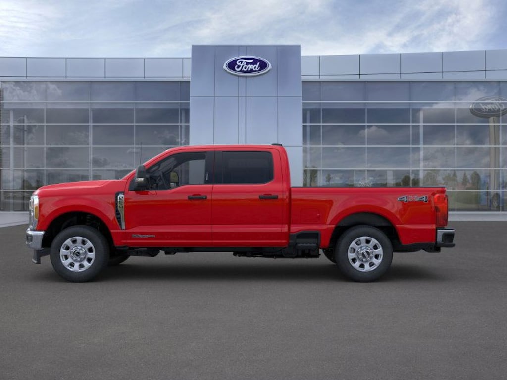 New 2025 Ford Super Duty F-250 SRW 2025 Ford F-250 XLT Crew CAB 4DR 160 WB 4WD HD Pickup Truck