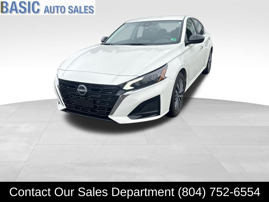 2025 Nissan Altima SV's photo