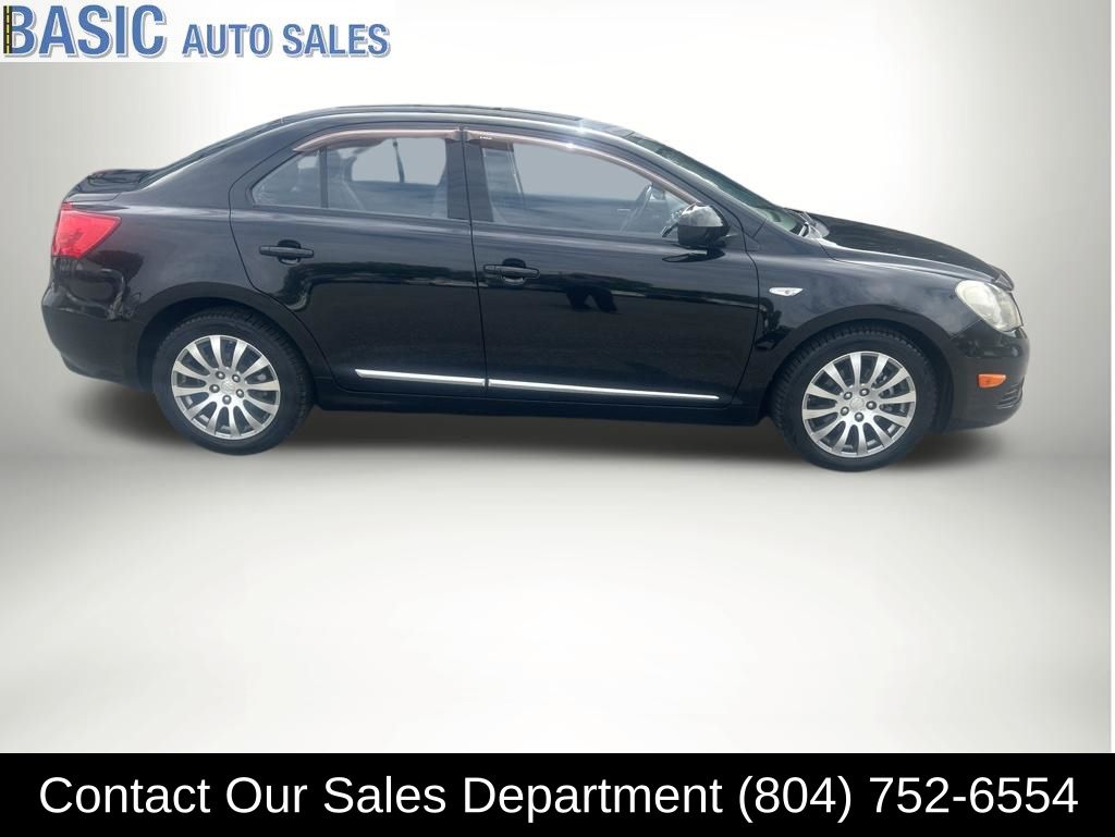 2013 Suzuki Kizashi's Image