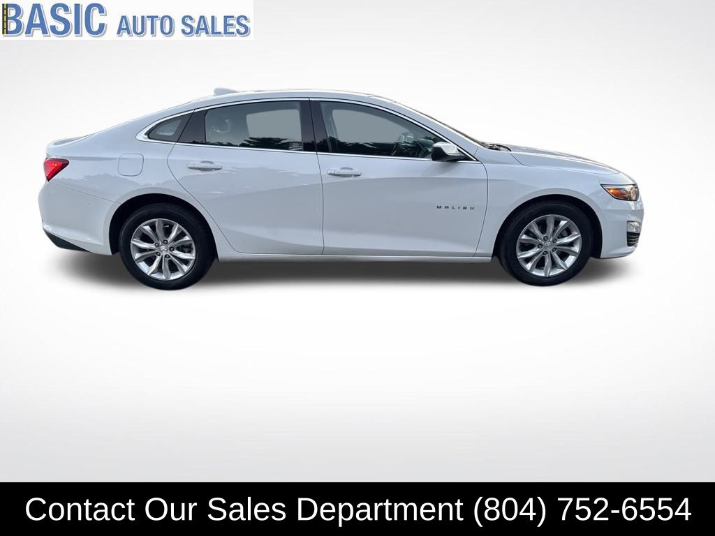 2024 Chevrolet Malibu 1LT's photo