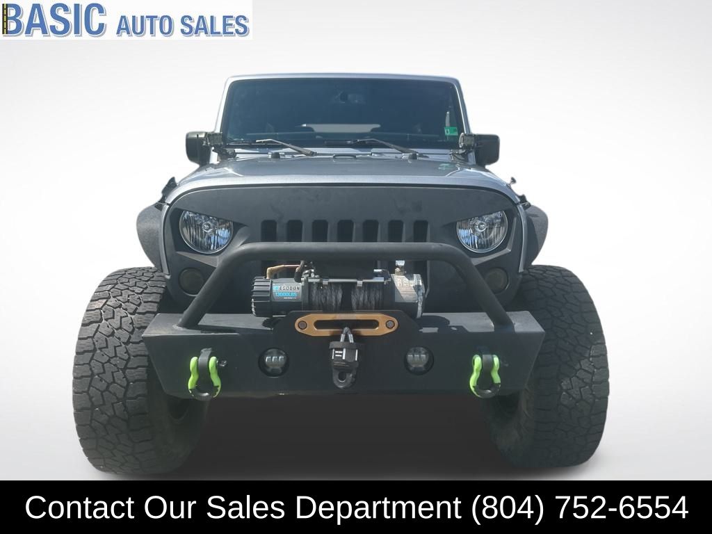 2017 Jeep Wrangler Unlimited Sport photo 2