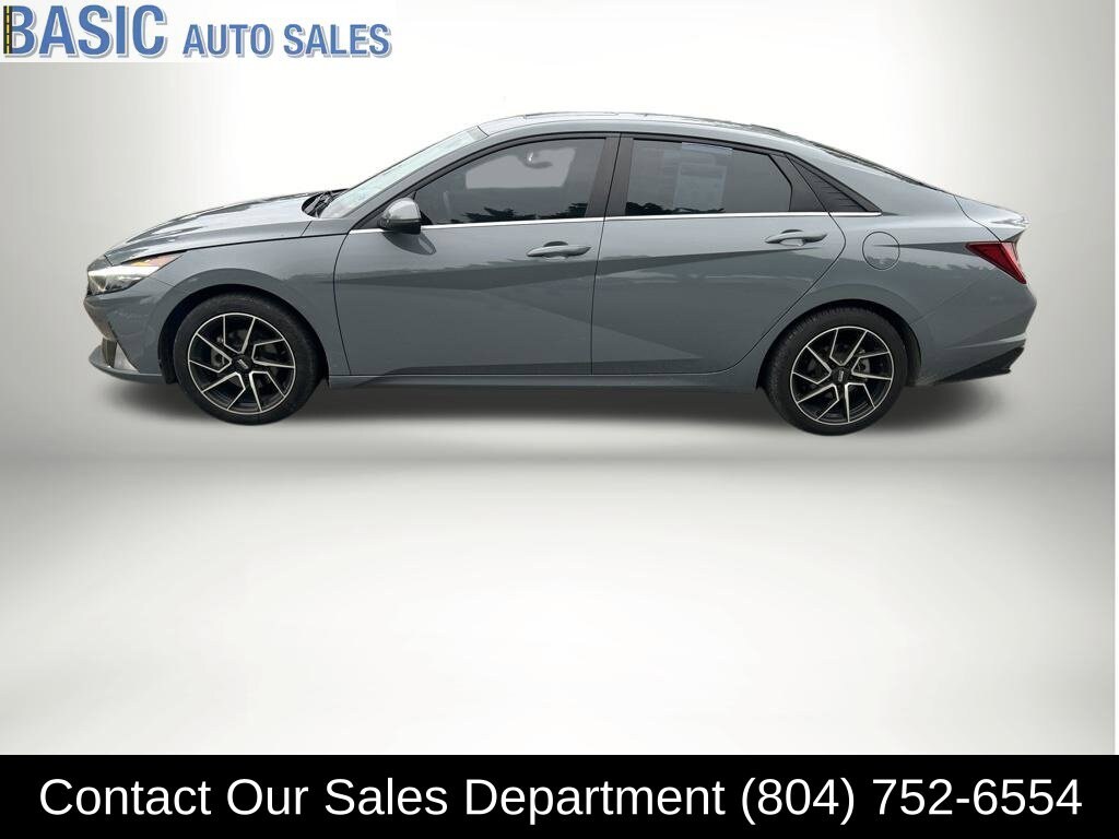 Used 2023 Hyundai Elantra HEV Limited Sedan