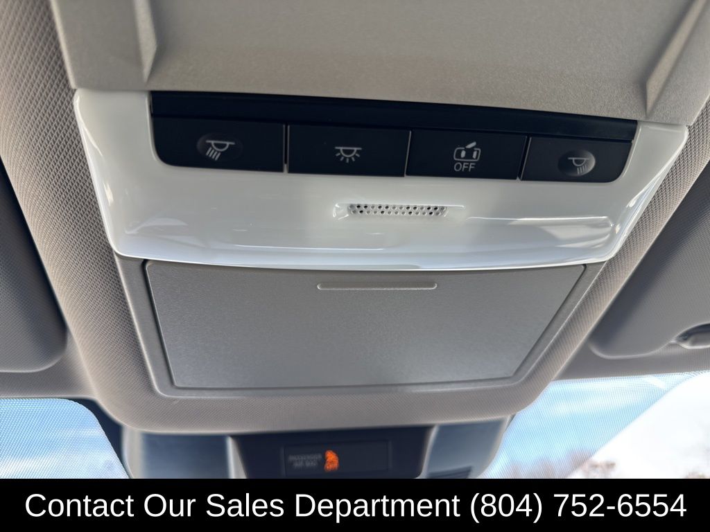 2025 Nissan Rogue S - Photo 23