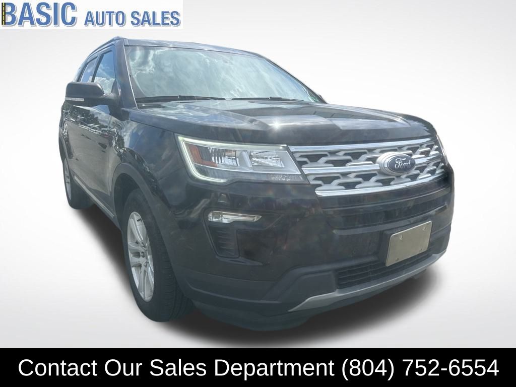 2019 Ford Explorer XLT photo 2