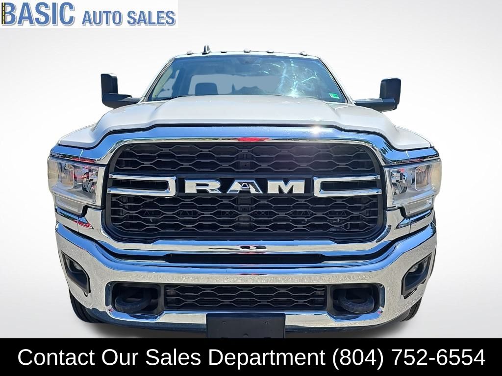2019 Ram 5500 photo 2