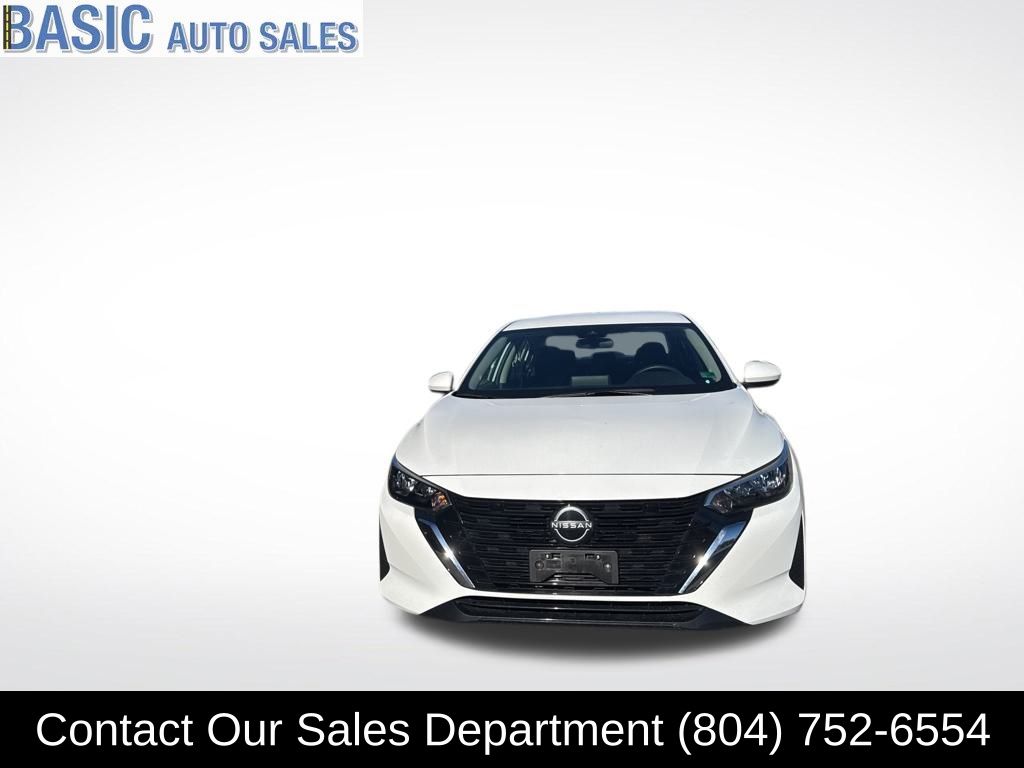 2024 Nissan Sentra SV photo 2
