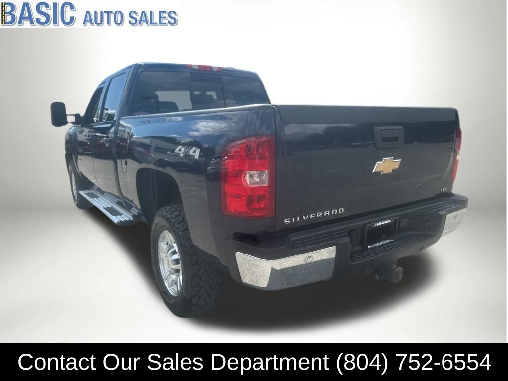 2010 Chevrolet Silverado 2500HD LTZ - Photo 9