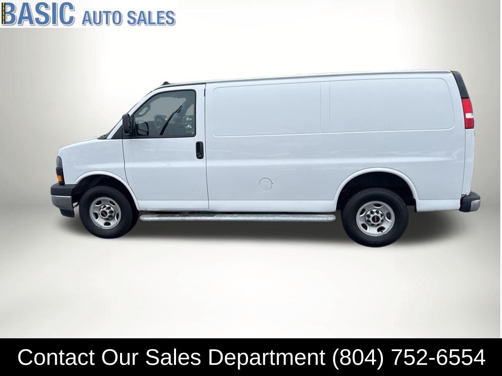 2024 GMC Savana 2500's photo
