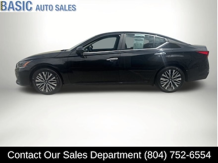 2025 Nissan Altima SV Sedan