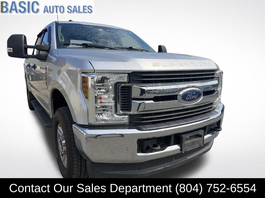 2019 Ford F-250 XLT photo 3