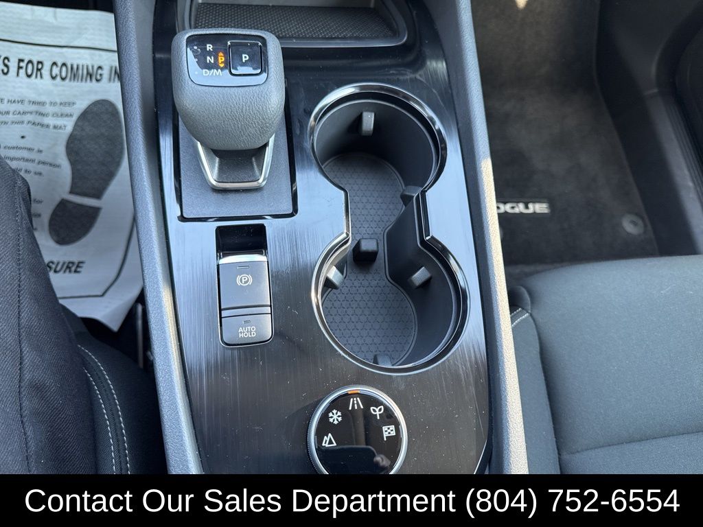 2025 Nissan Rogue S - Photo 25