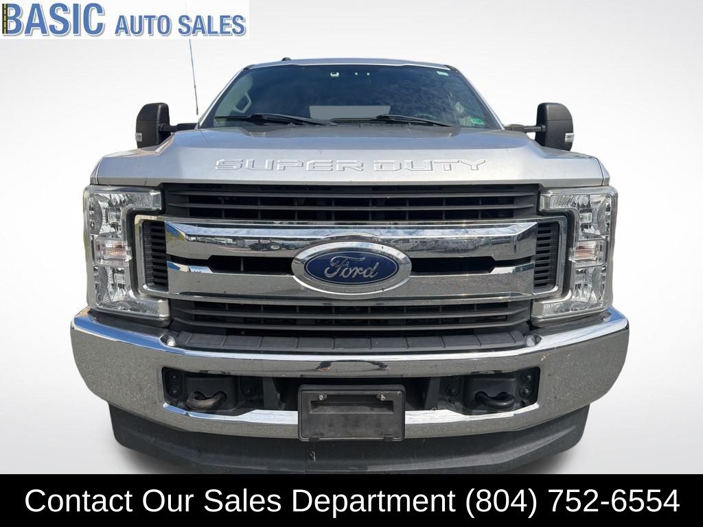 2019 Ford F-250 XLT photo 2