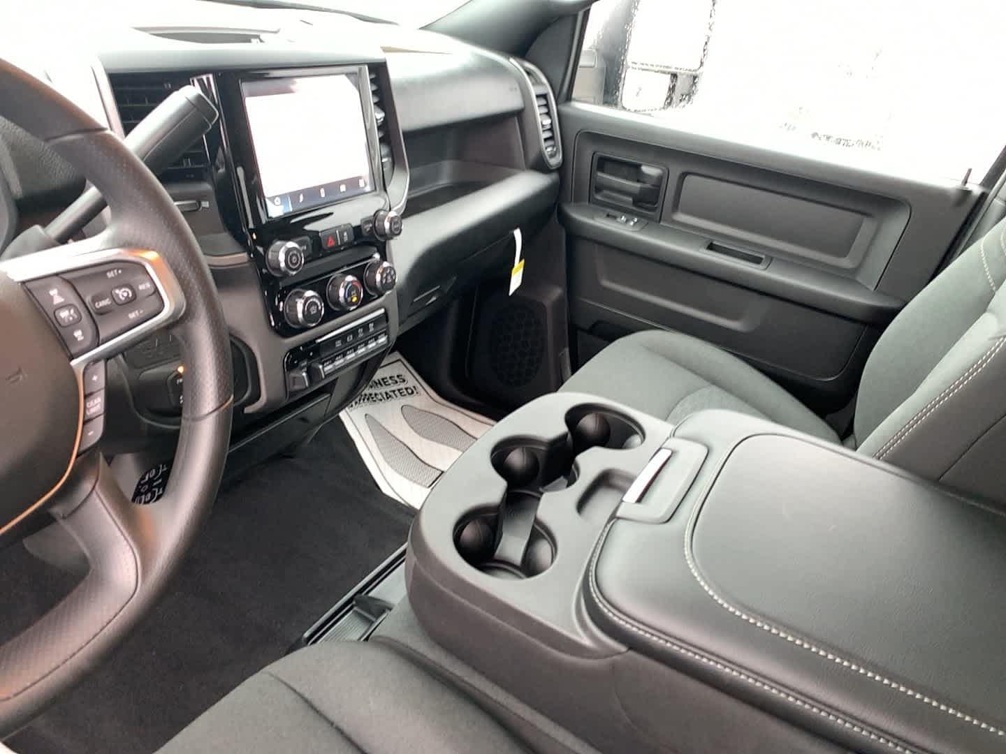 2026 RAM 2500 Tradesman/Black Express - Photo 13