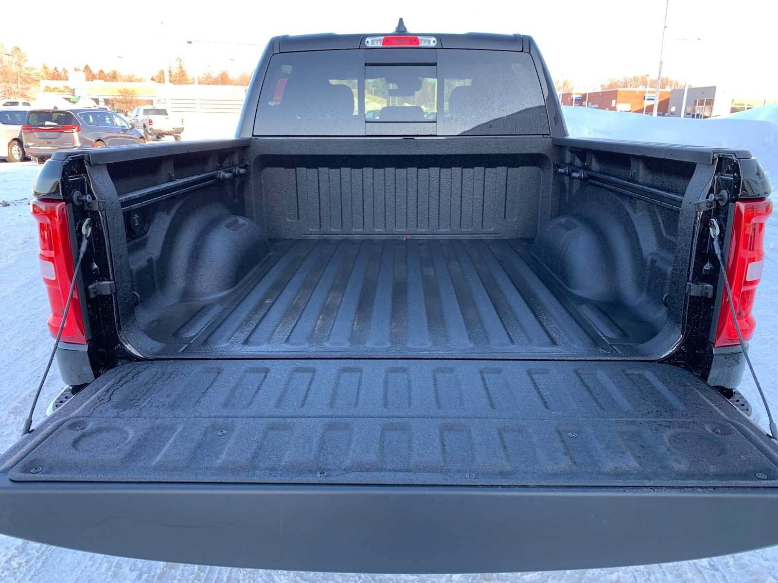2026 RAM 1500 Tradesman - Photo 8