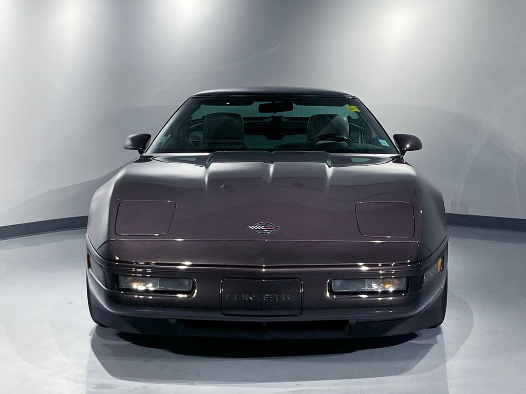 1991 Chevrolet Corvette Base photo 3