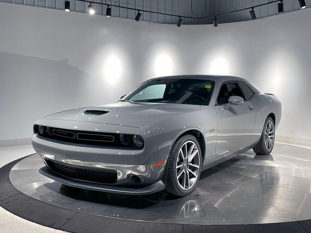2023 Dodge Challenger R/T photo 2