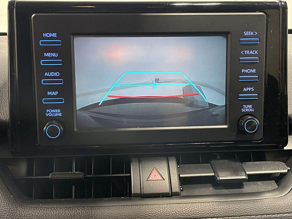 2019 Toyota RAV4 XLE photo 2