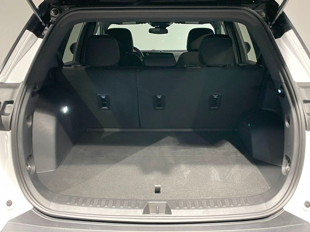 2025 Chevrolet Equinox LT photo 3