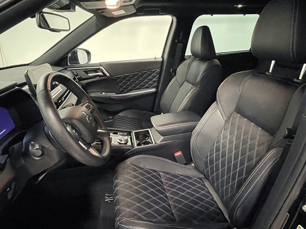 Used 2023 Mitsubishi Outlander SUV