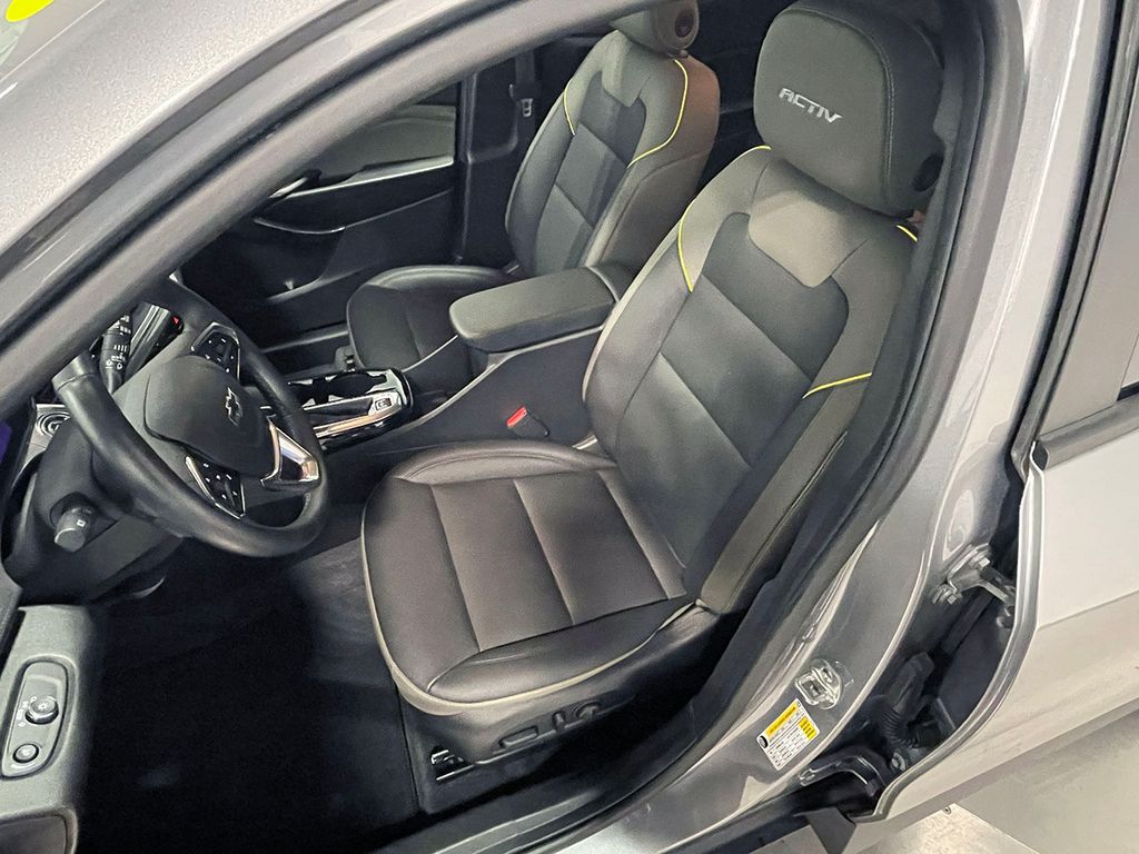 2025 Chevrolet Trax Activ - Photo 16