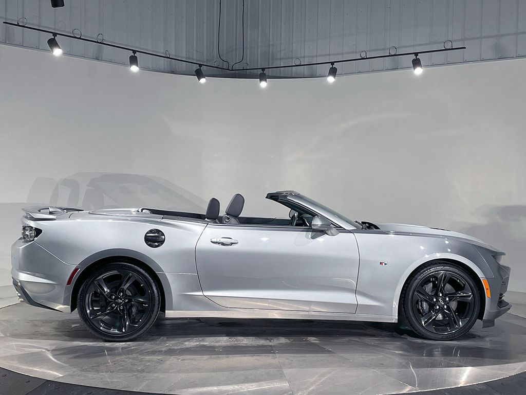2023 Chevrolet Camaro 2SS photo 4