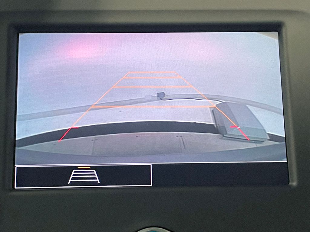 2023 Chevrolet Equinox LS photo 3