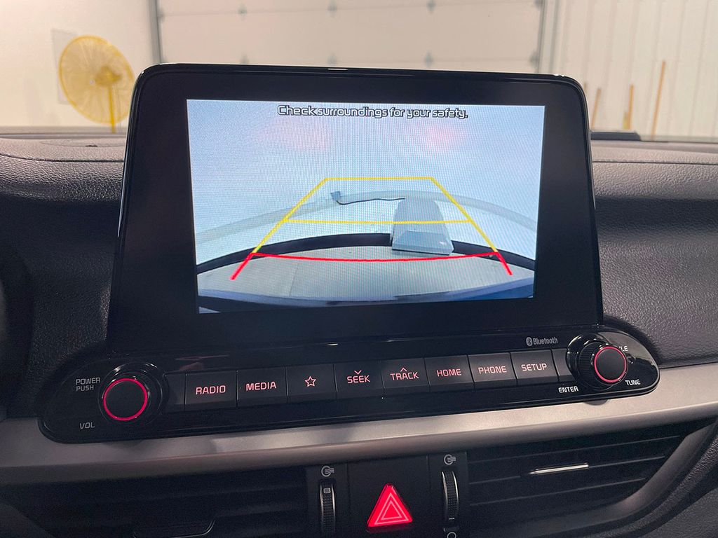 2020 Kia Forte LXS photo 3
