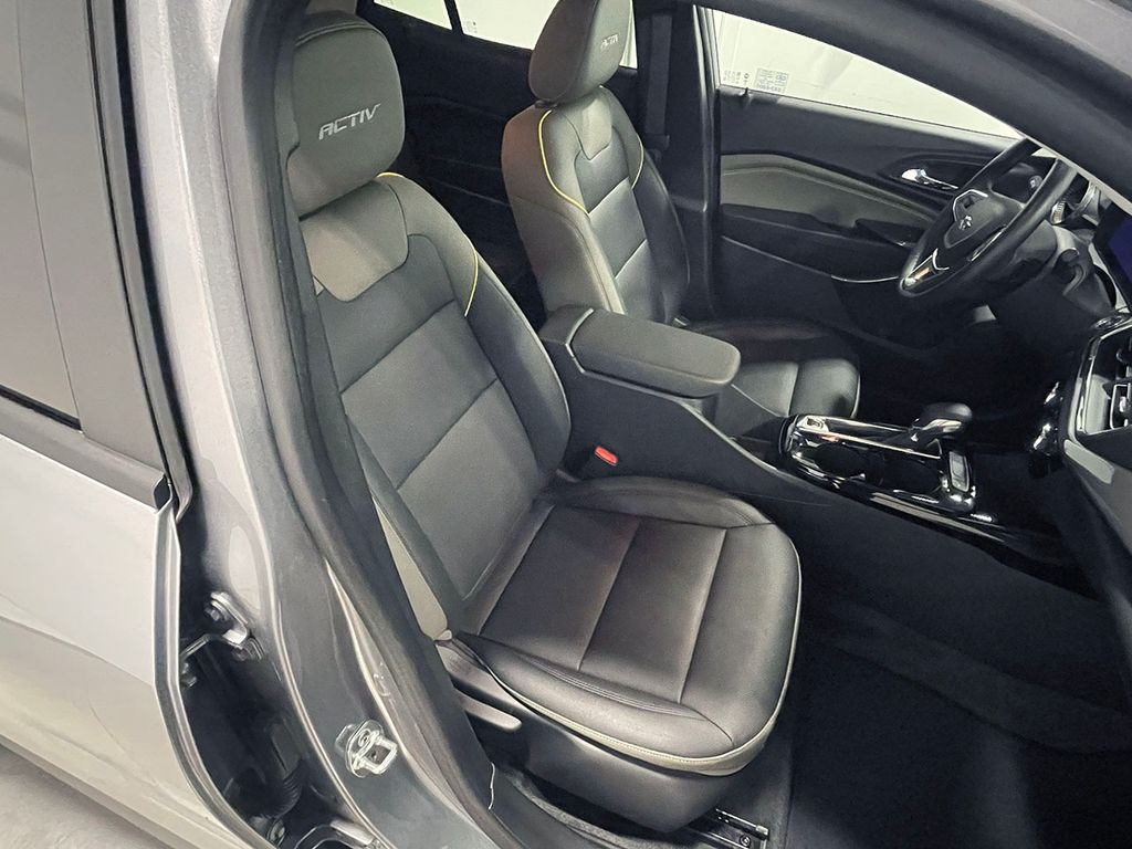 2025 Chevrolet Trax Activ - Photo 24