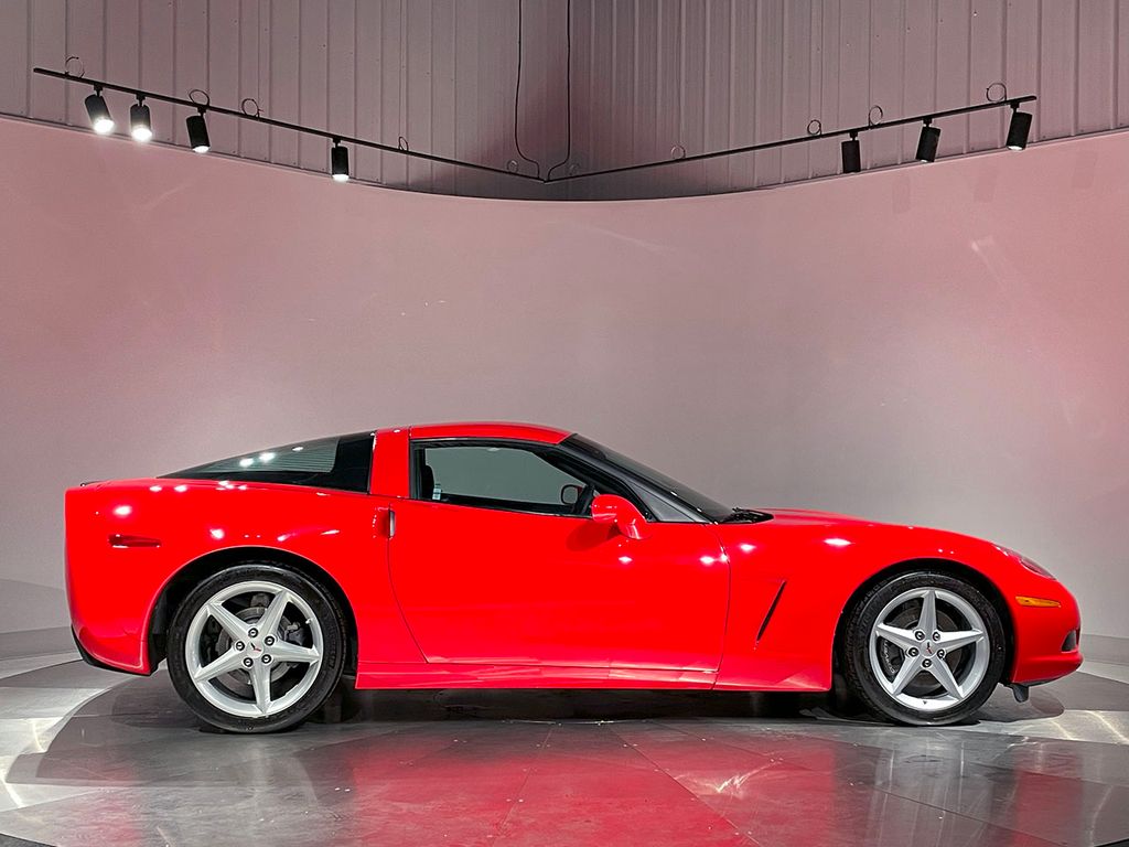 2012 Chevrolet Corvette Base Coupe photo 4