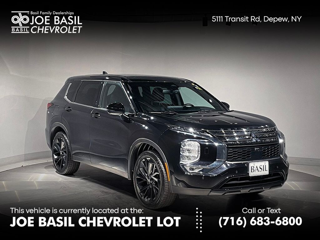 Used 2023 Mitsubishi Outlander SUV