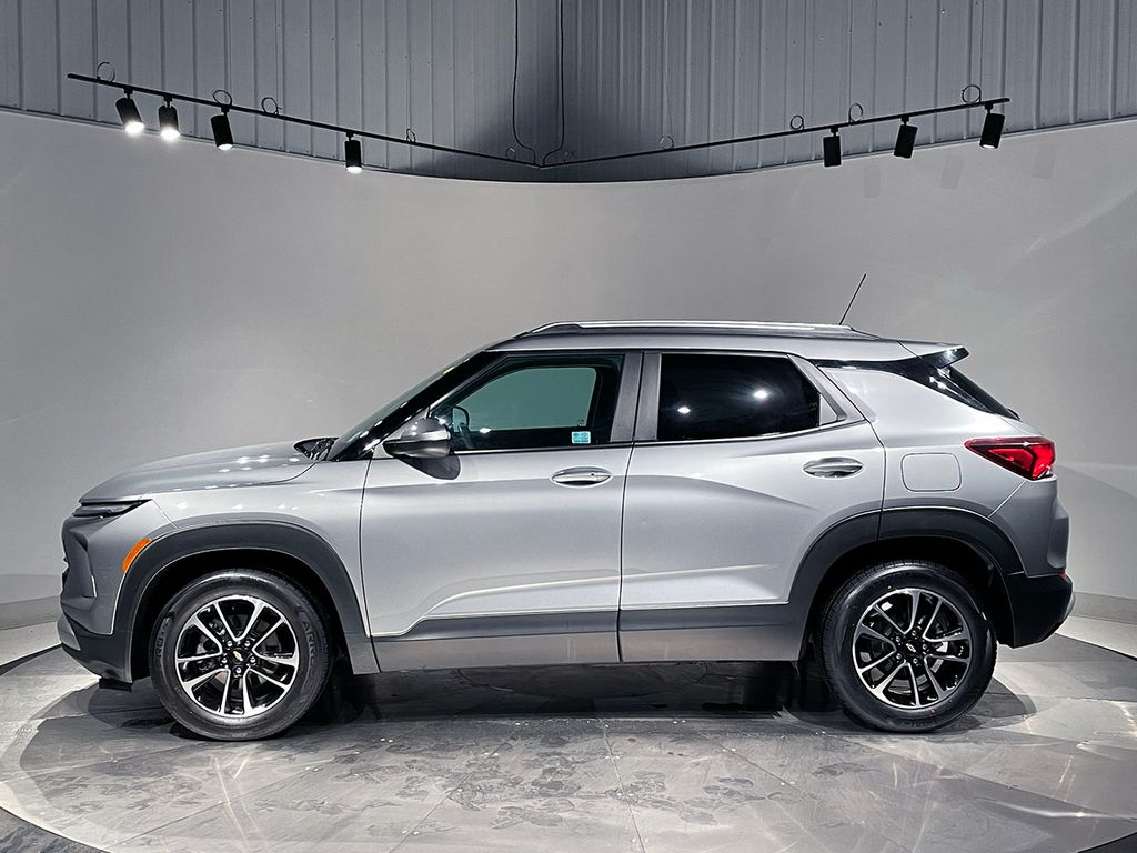 2025 Chevrolet Trailblazer LT - Photo 13