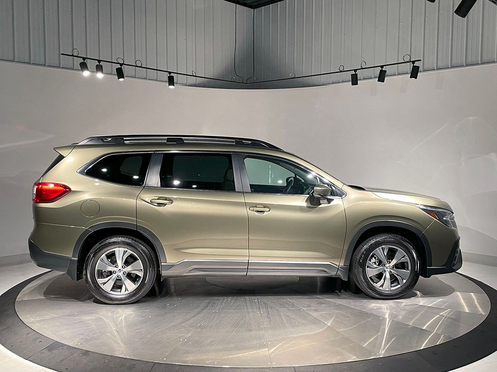 2024 Subaru Ascent Premium photo 4