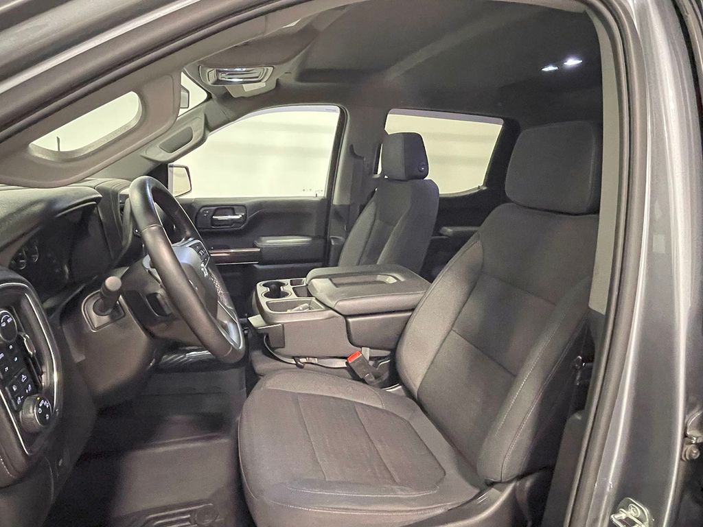 2020 Chevrolet Silverado 1500 LT Trail Boss photo 2