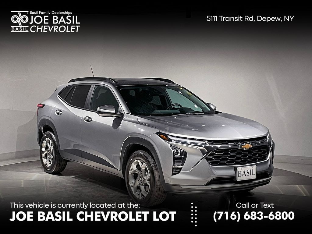 Used 2024 Chevrolet Trax LT SUV
