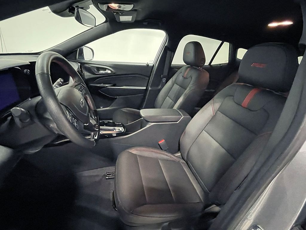 Used 2024 Chevrolet Trax 2RS SUV