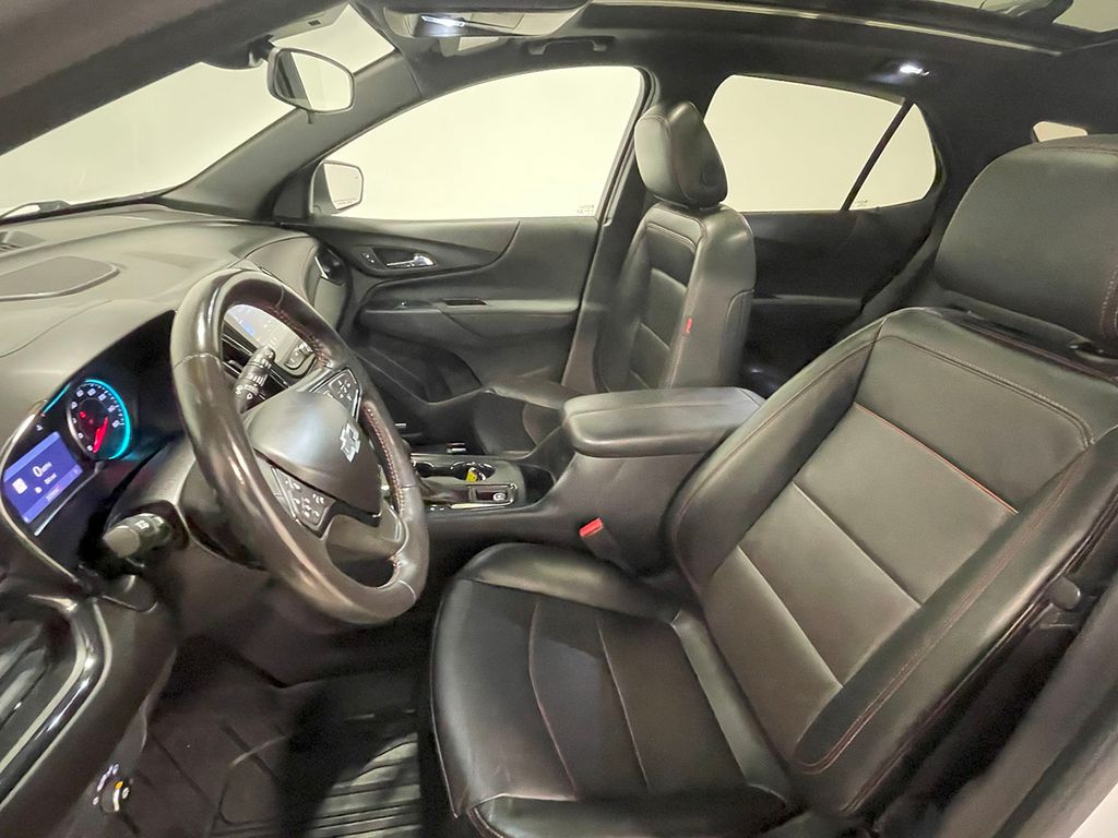 2022 Chevrolet Equinox RS photo 2