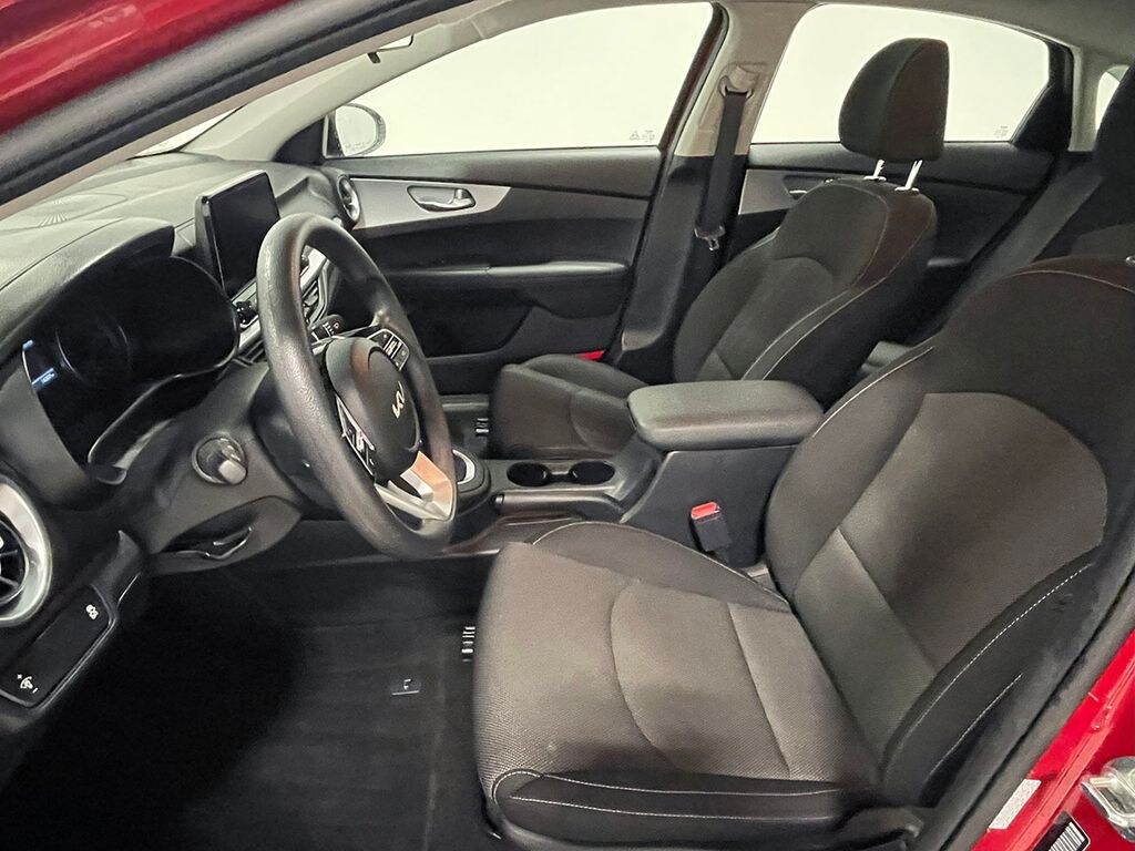 Used 2023 Kia Forte LXS Sedan