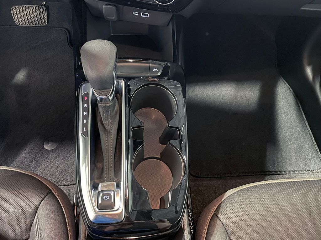 2025 Chevrolet Trax Activ - Photo 31
