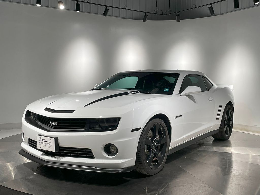 2012 Chevrolet Camaro SS photo 2