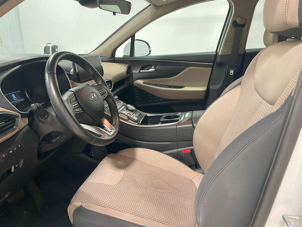 2023 Hyundai Santa Fe SEL photo 2
